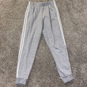grey adidas sweatpants